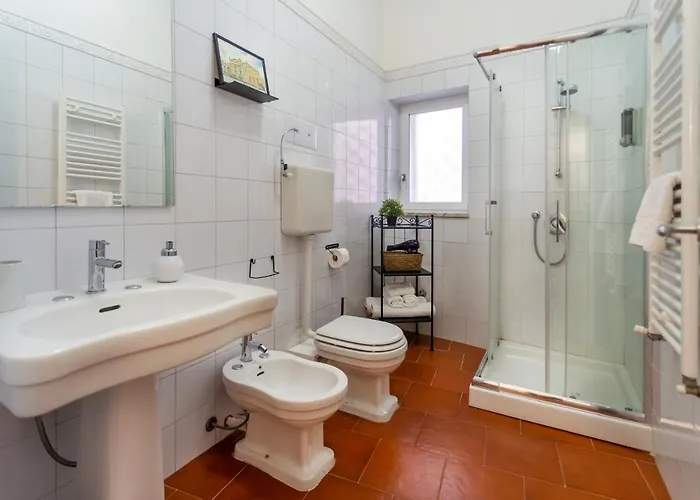 Isula Гостевой дом 4*